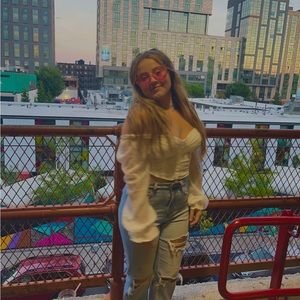 Meet your Posher, Madison